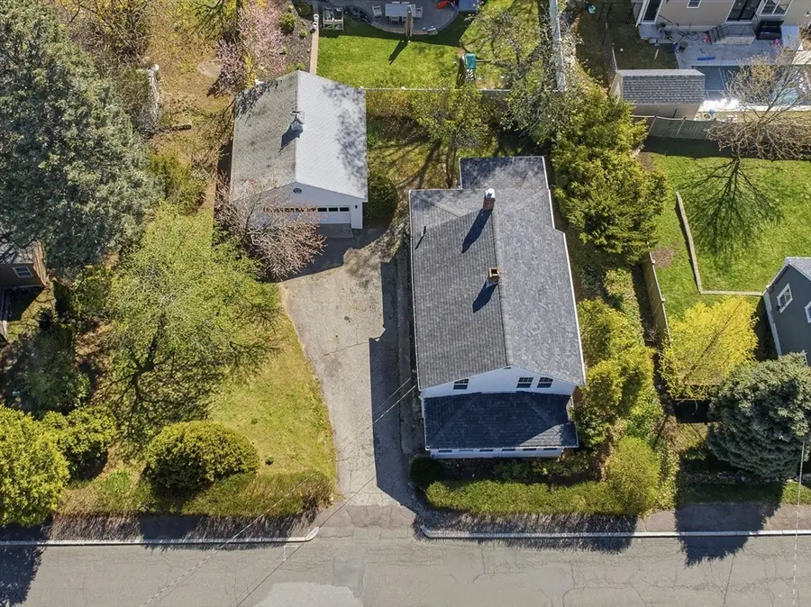34 Woodland Rd, Wakefield, MA 01880 - #2