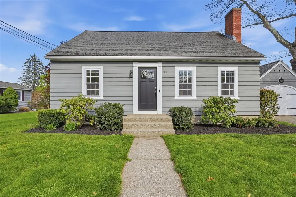 37 Summer Street, Shrewsbury, MA 01545 - #1