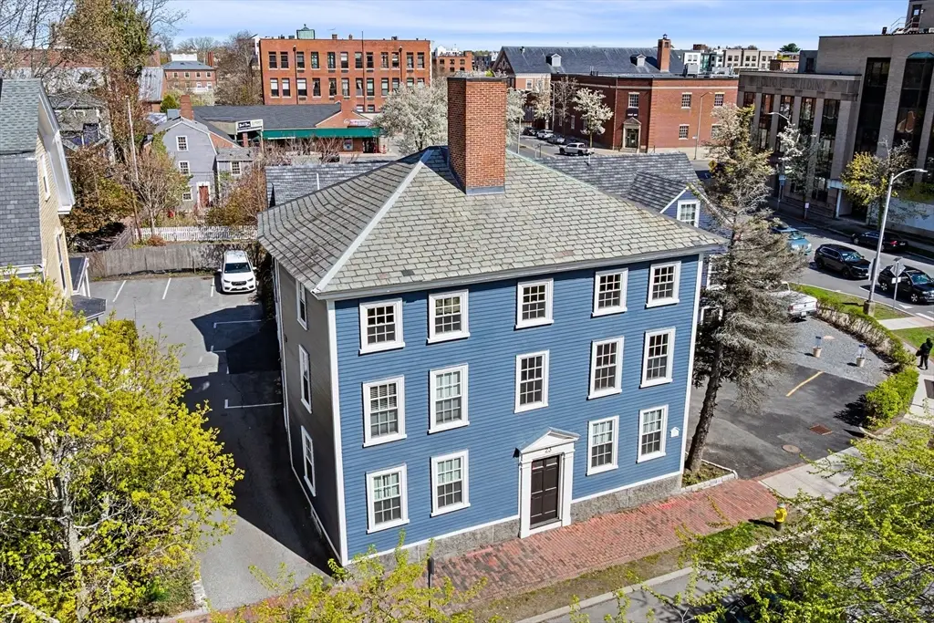 23 Summer St #10, Salem, MA 01970 - #1