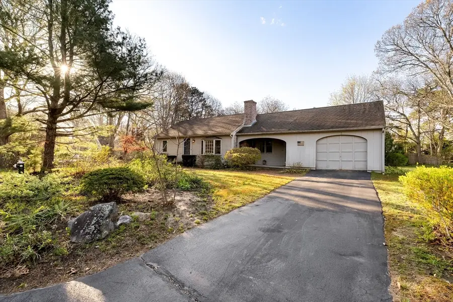1 Essex Way, Yarmouth Port, MA 02675 - #2