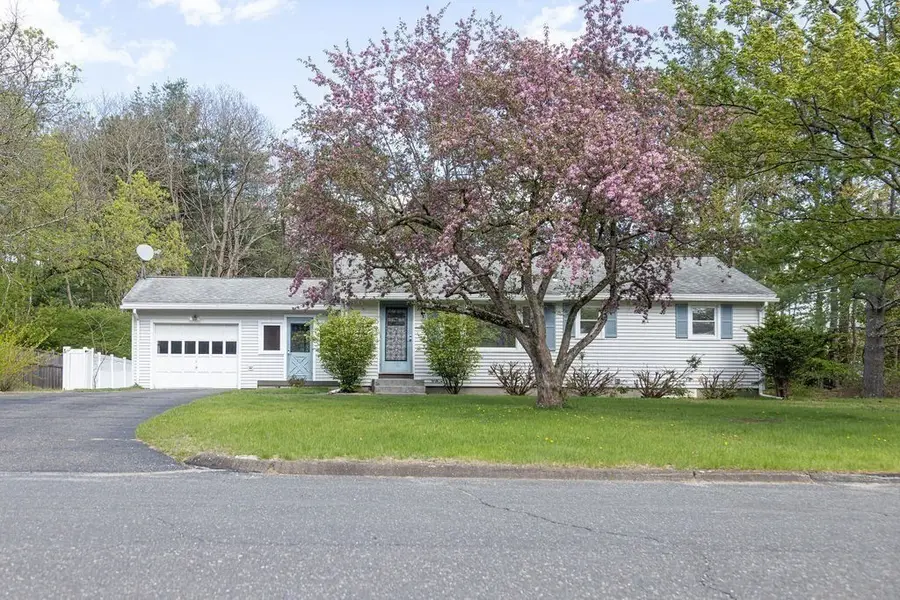 142 Spruce Hill Ave, Northampton, MA 01062 - #3