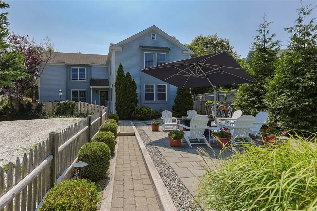 32 Alden St #3, Provincetown, MA 02657 - #1