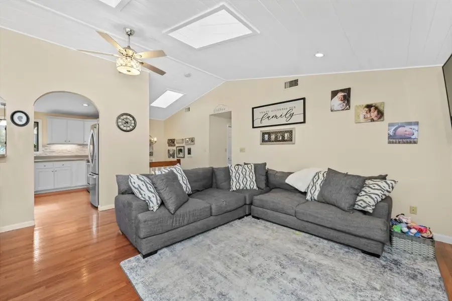 1 East St, North Reading, MA 01864 - #2