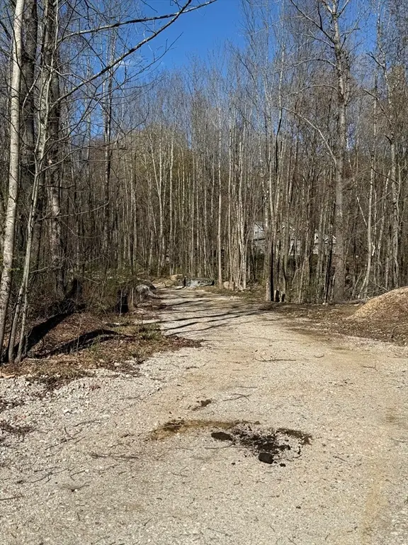 1011 Thresher Rd, Hardwick, MA 01037 - #3