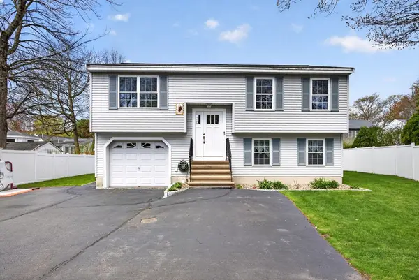 111R Grove Ave, Wilmington, MA 01887