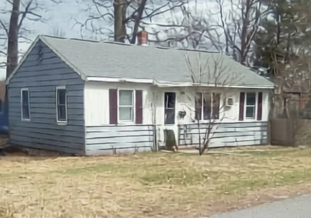18 Rahway Rd, Burlington, MA 01803 - #1
