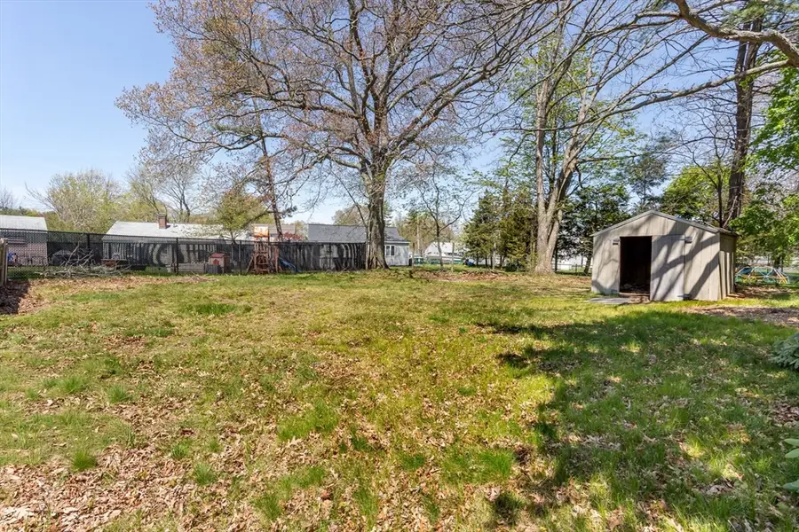 20 Rayburn Rd, Stoughton, MA 02072 - #3