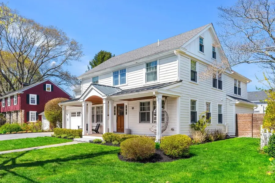 18 Rose Ave, Marblehead, MA 01945 - #2