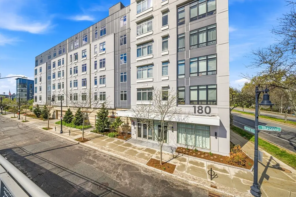180 Telford St #312, Boston, MA 02135 - #1