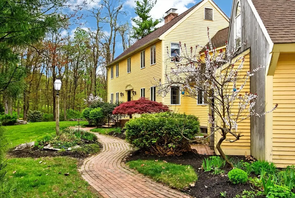 17 Boylston Avenue, Princeton, MA 01541 - #1