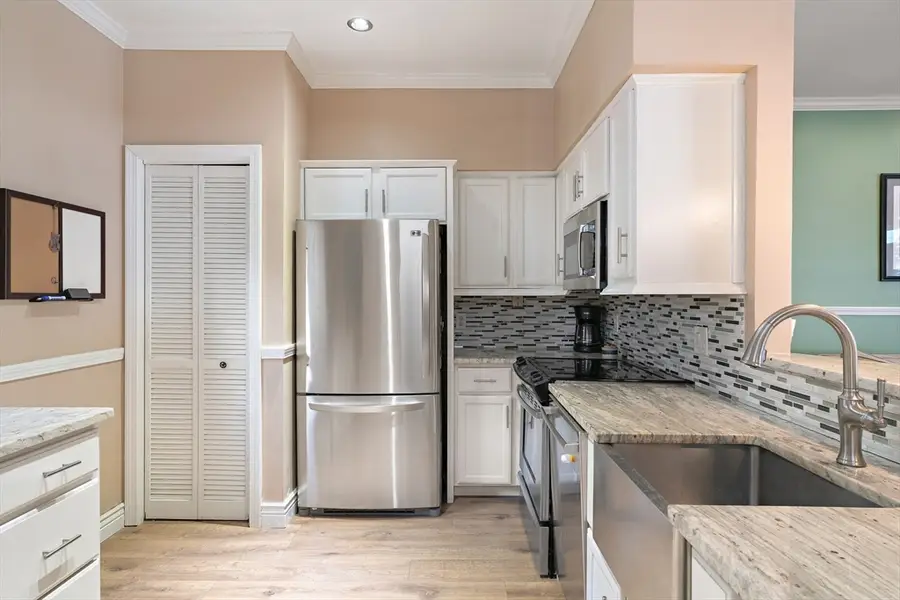 73 Bradford Commons Ln. #73, Braintree, MA 02184 - #3