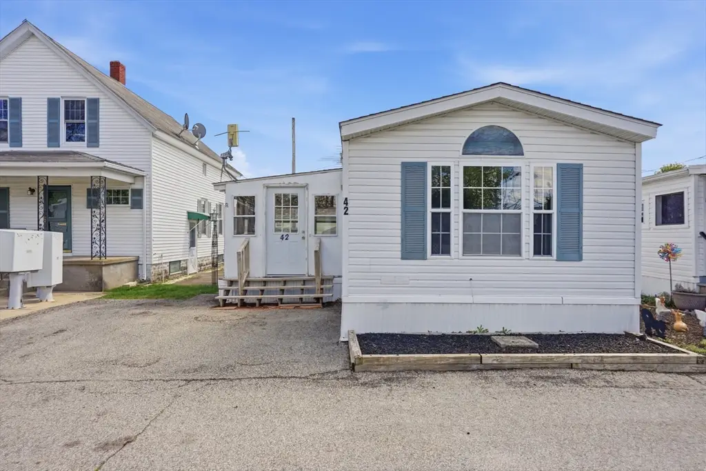 548 Kenyon Ave #42, Attleboro, MA 02703 - #1