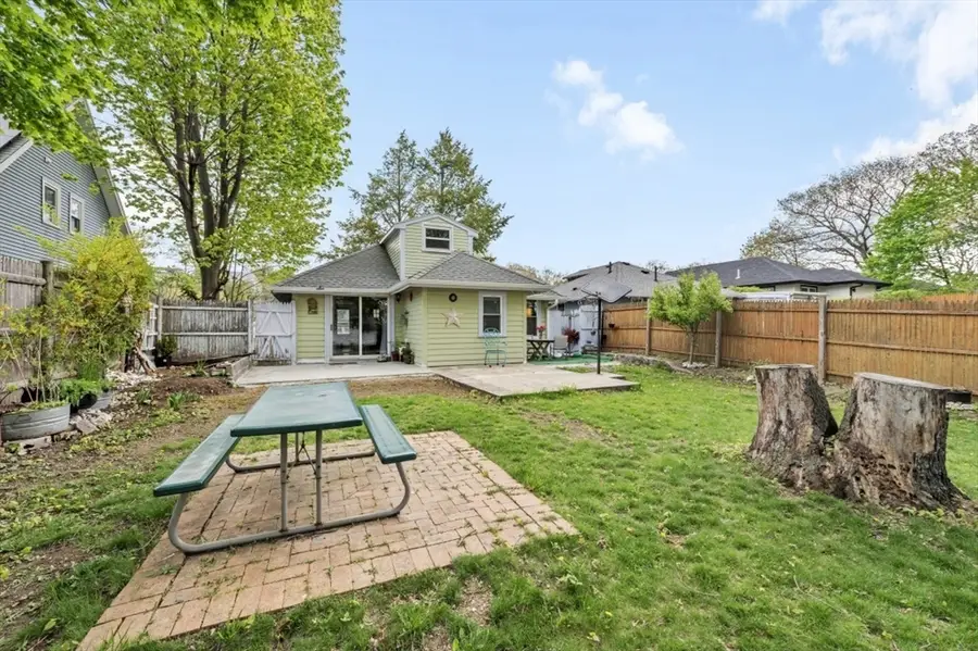 15 Murray Hill Rd, Medford, MA 02155 - #3