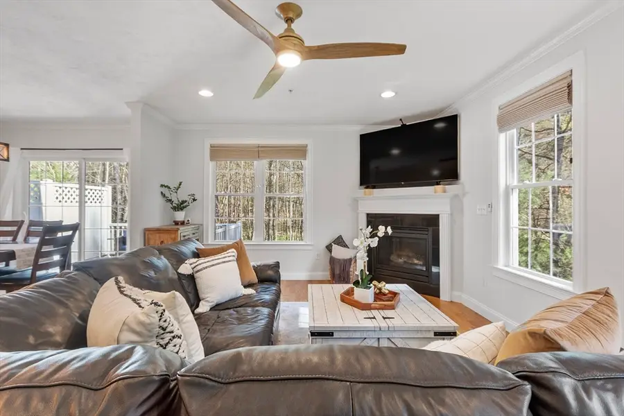 105 Dudley Rd #105, Berlin, MA 01503 - #3