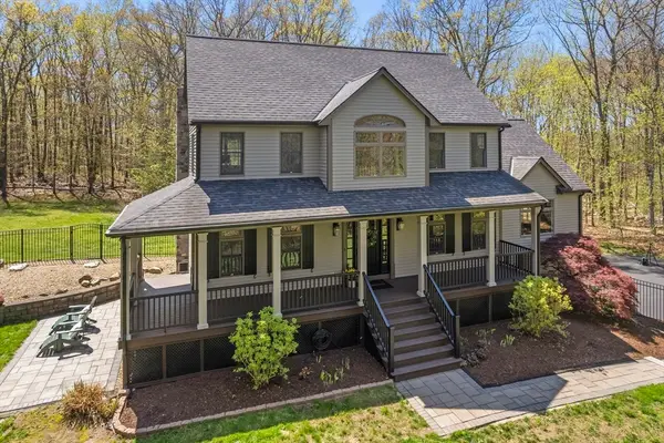 52 Fales Road, Plainville, MA 02762
