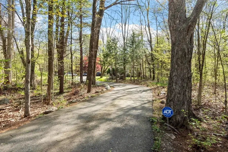 235 River Street, Leicester, MA 01524 - #2