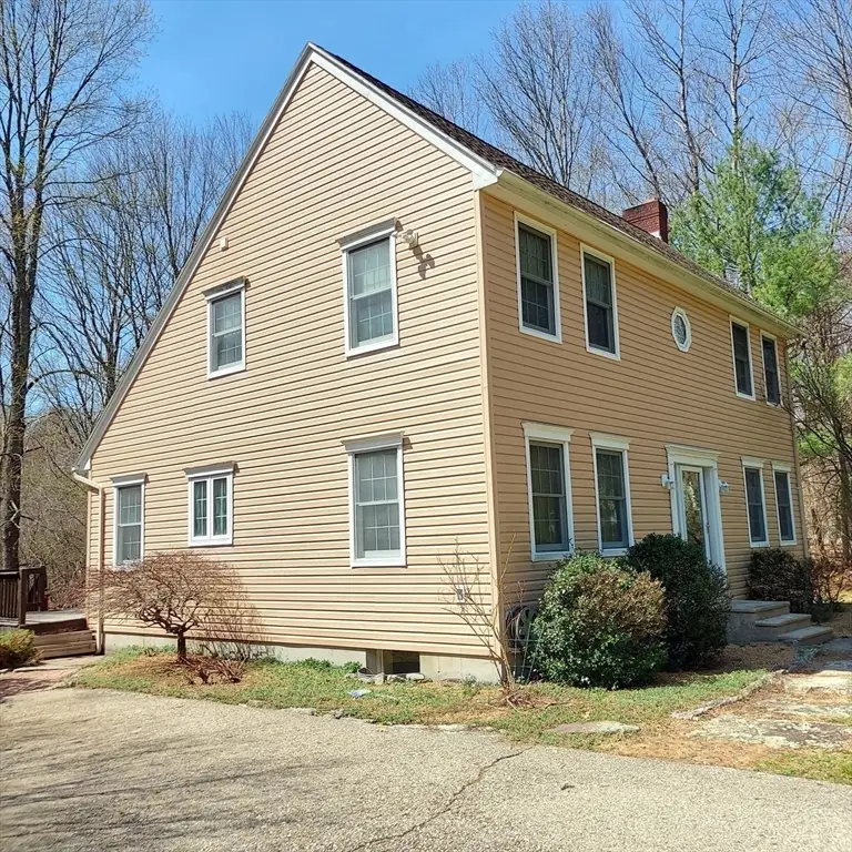 235 River Street, Leicester, MA 01524 - #3