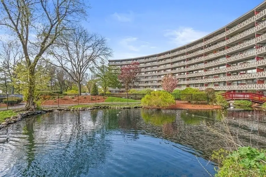 200 Swanton St #318, Winchester, MA 01890 - #2