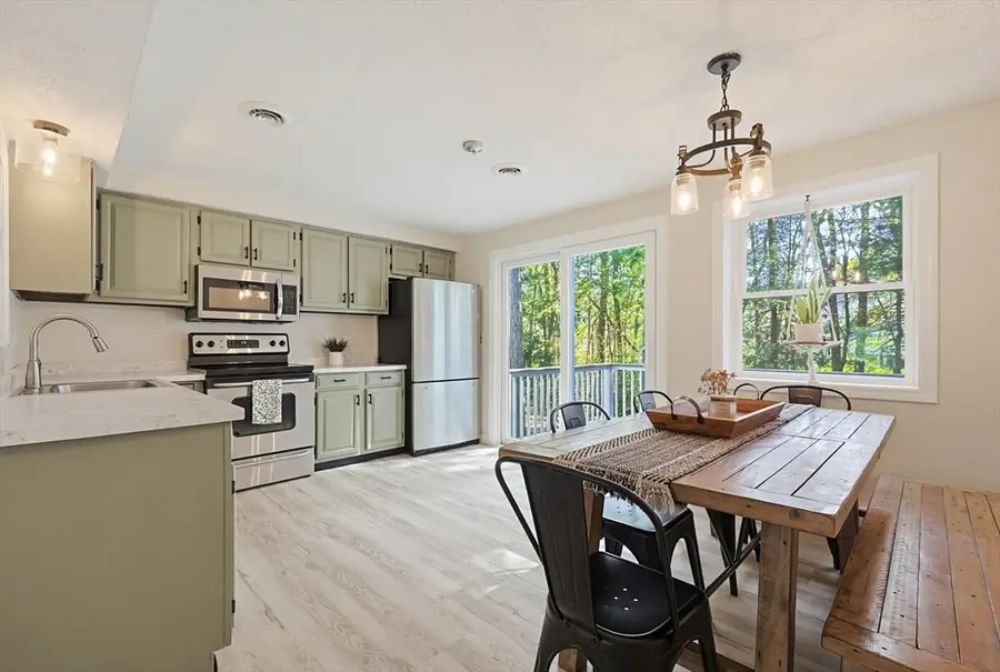 7 Village Way #C, Norton, MA 02766 - #3