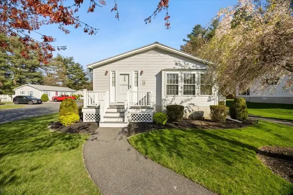 2 Ridgewood Circle, Bridgewater, MA 02324