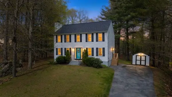 4 Mockingbird Ln, Brookfield, MA 01506