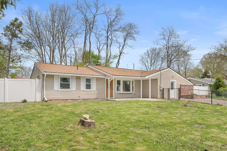 14 Temi Rd, Brockton, MA 02302 - #2