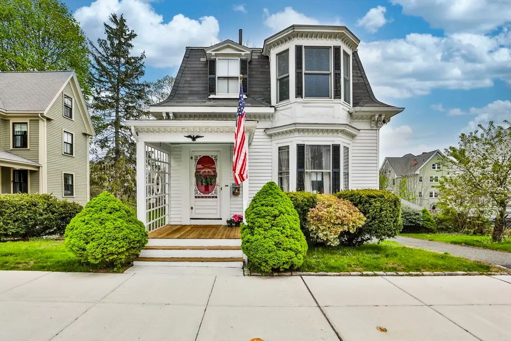 34 Abbott St, Beverly, MA 01915 - #1