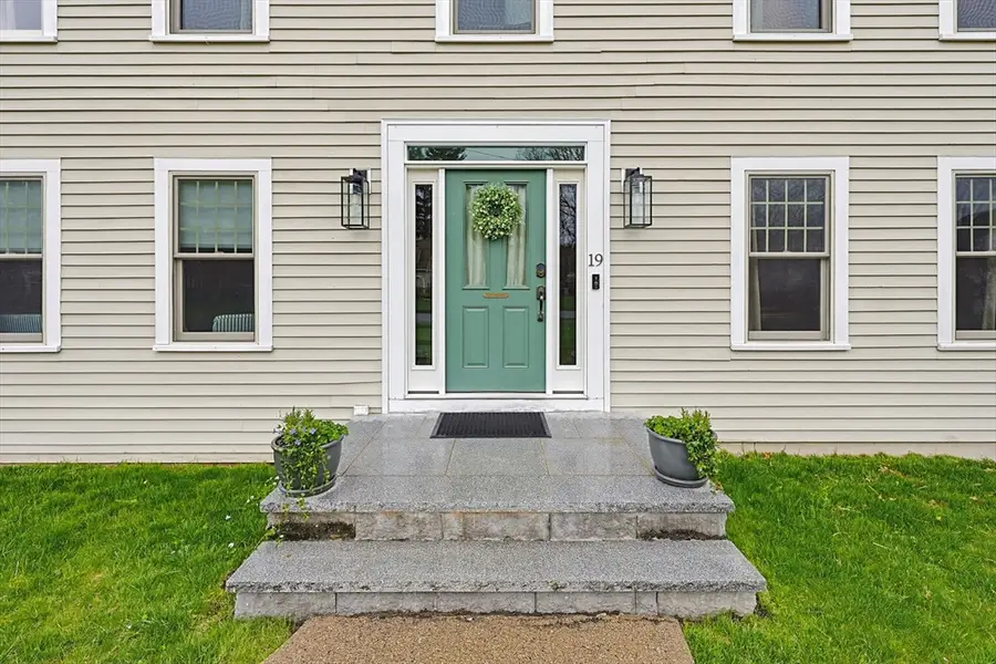 19 Audubon Dr, Walpole, MA 02081 - #3
