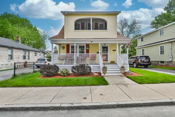 170 Warwick St, Lowell, MA 01851