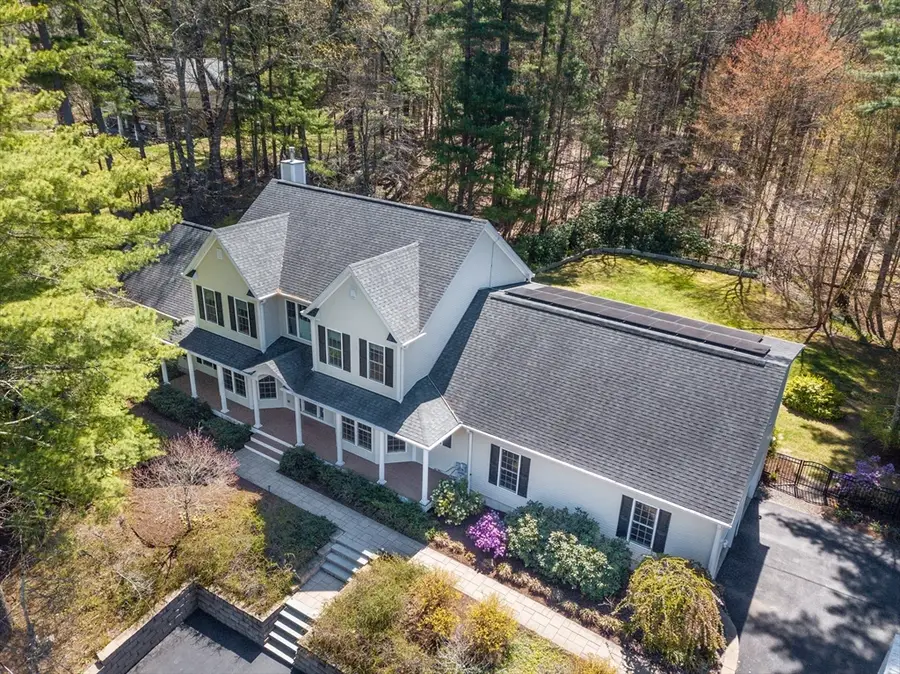 5 Bretton Rd, Dover, MA 02030 - #3