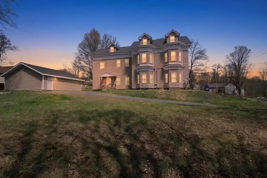 37 Bacon St, Orange, MA 01364 - #2