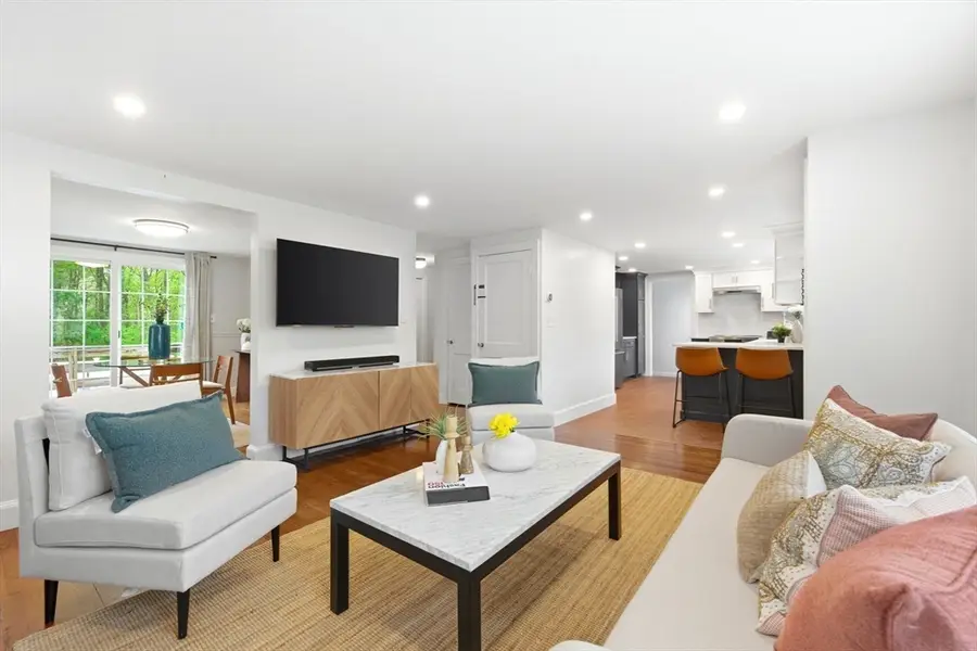79 Shaw St, Weymouth, MA 02191 - #2