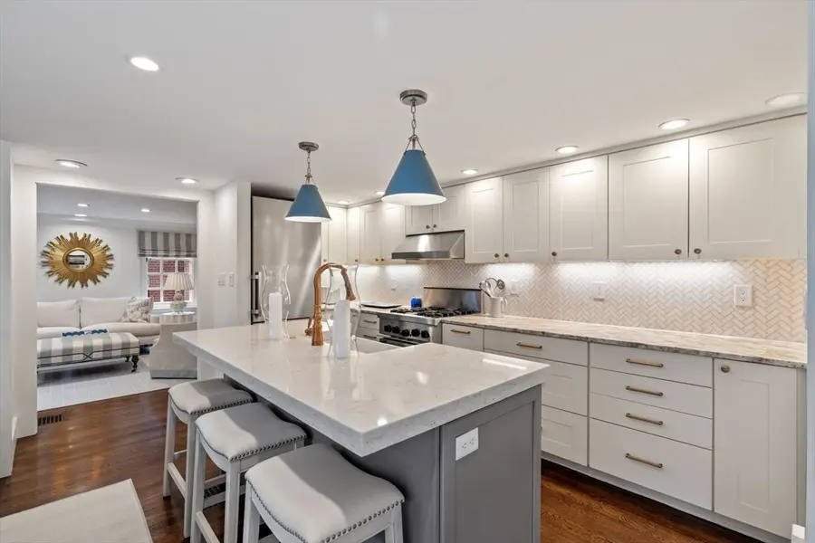 21 Branch Street, Boston, MA 02108 - #3
