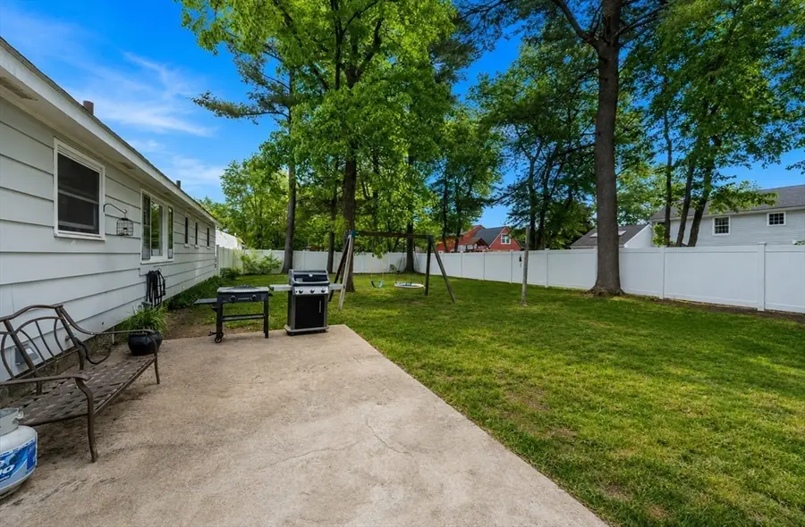 251 High St Ext, Lancaster, MA 01523 - #3