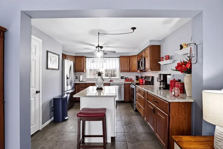 20 1/2 Webb St #2A, Middleton, MA 01949 - #3