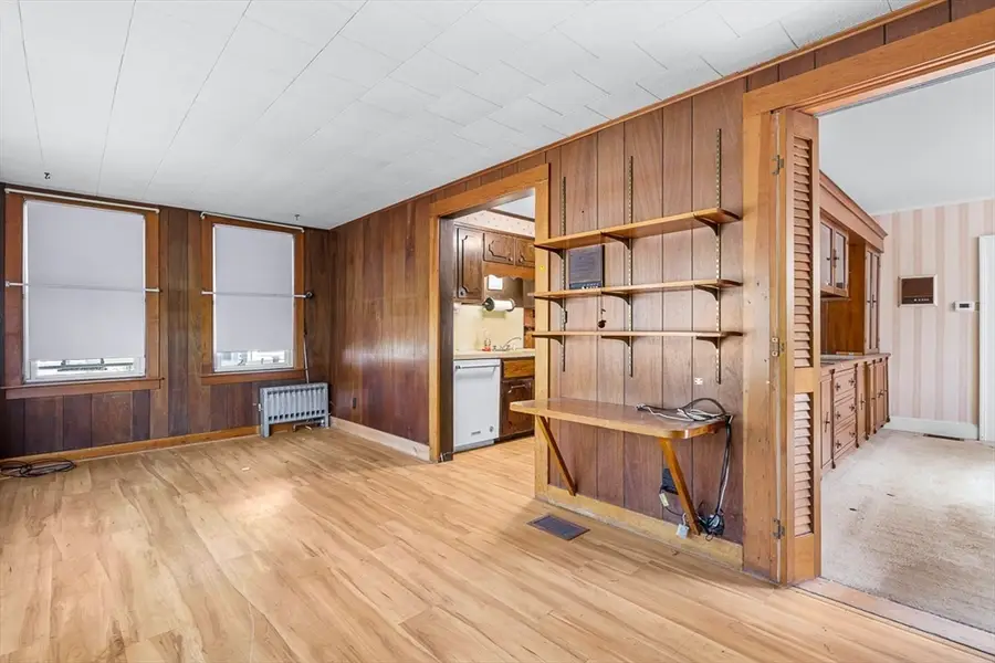 273 Rogers St., Lowell, MA 01852 - #3