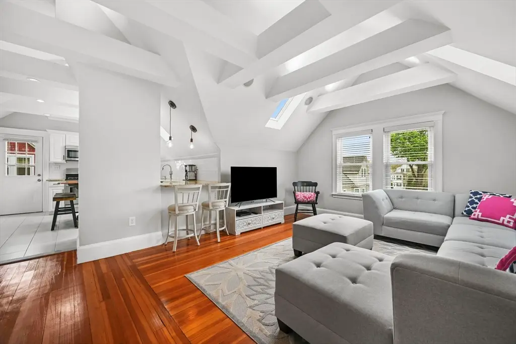 15 Haslet St #3, Boston, MA 02131 - #1