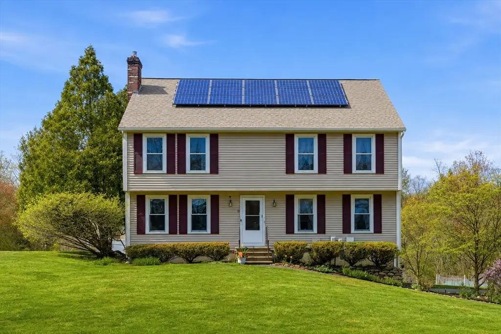 8 Villanova Dr, Westford, MA 01886 - #1