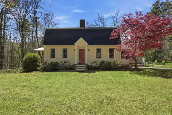 571 W. Pelham Road, Shutesbury, MA 01072