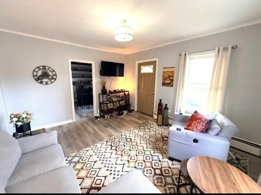 16 Kilmer Ave, Taunton, MA 02780 - #3
