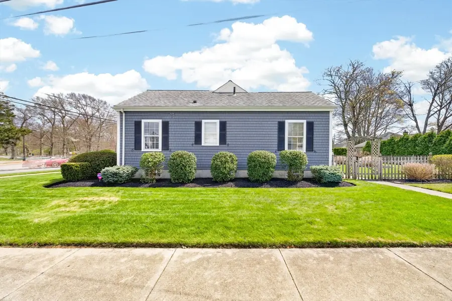 303 Brownell Avenue, New Bedford, MA 02740 - #3