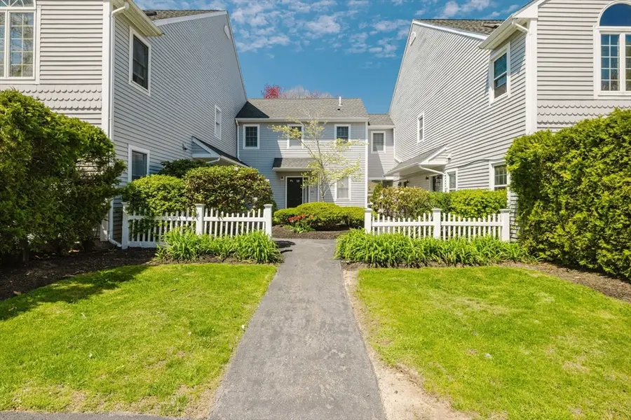 125 Highland St #308, Taunton, MA 02780 - #2