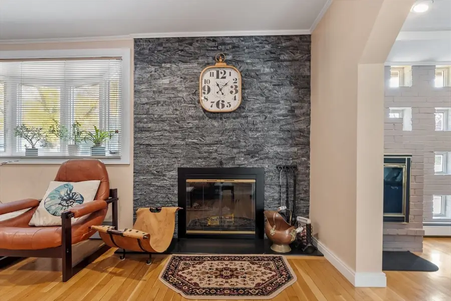 4 Anderson St, Peabody, MA 01960 - #2