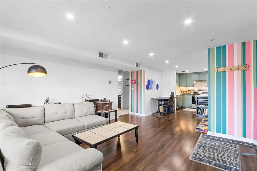 350 Neponset #M, Canton, MA 02021 - #2