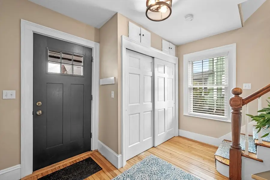 25 Lyman St, Beverly, MA 01915 - #3