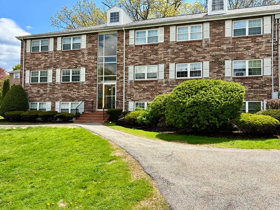 47 Edgelawn Ave #9, North Andover, MA 01845 - #2