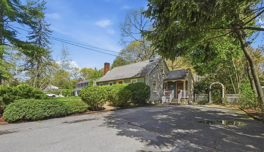 305 Hanover St, Hanover, MA 02339 - #3