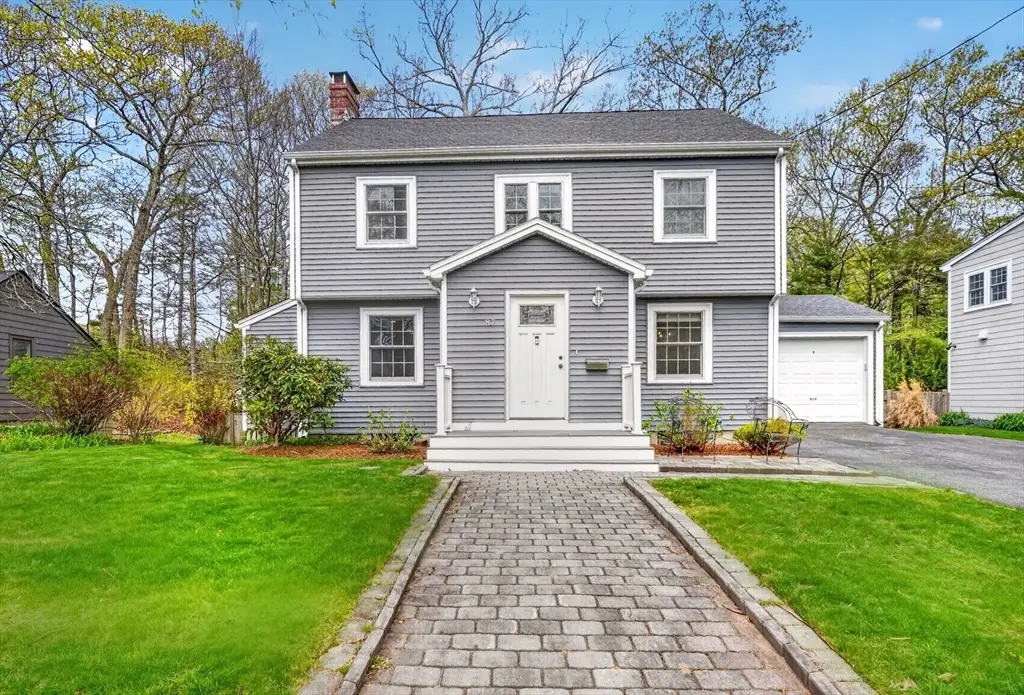 87 Payson Rd, Chestnut Hill, MA 02467 - #1