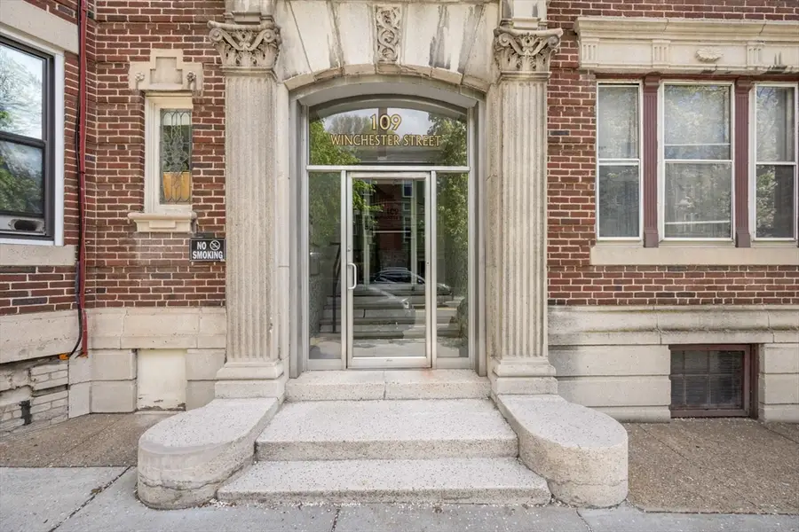 109 Winchester #6, Brookline, MA 02446 - #2