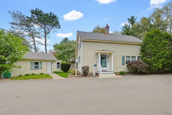 7 Lilac Court, Walpole, MA 02081
